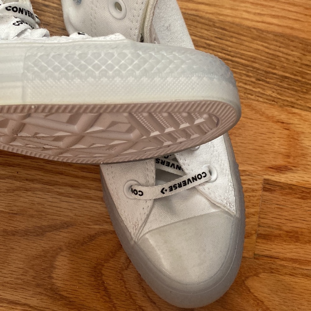 Fun Converse - Picture 6 of 6